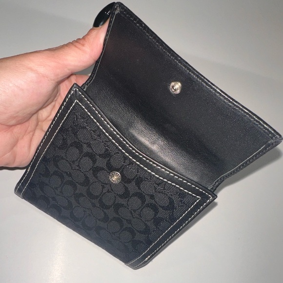 Vintage Y2K Coach Wallet - EUC - Picture 3 of 5